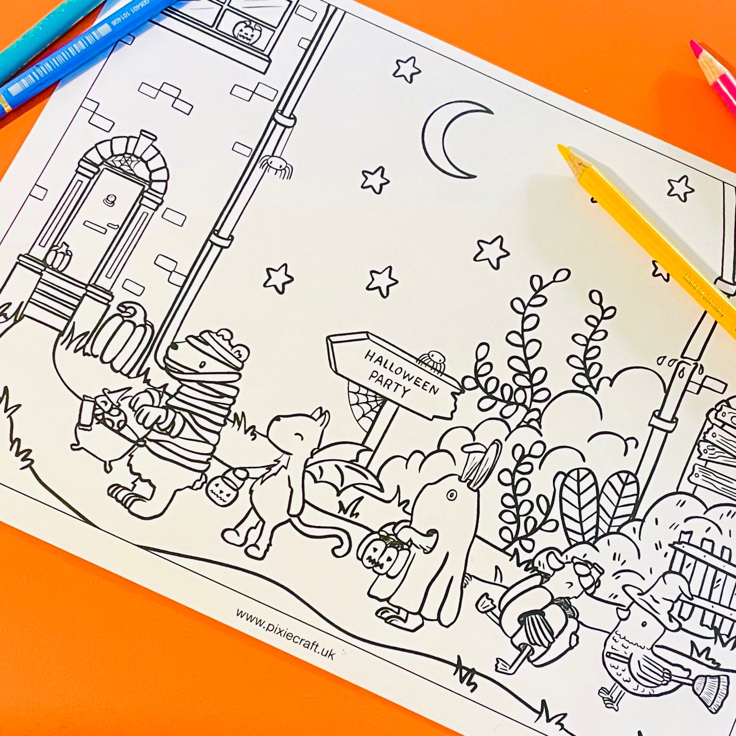 Free illustrated colouring sheet