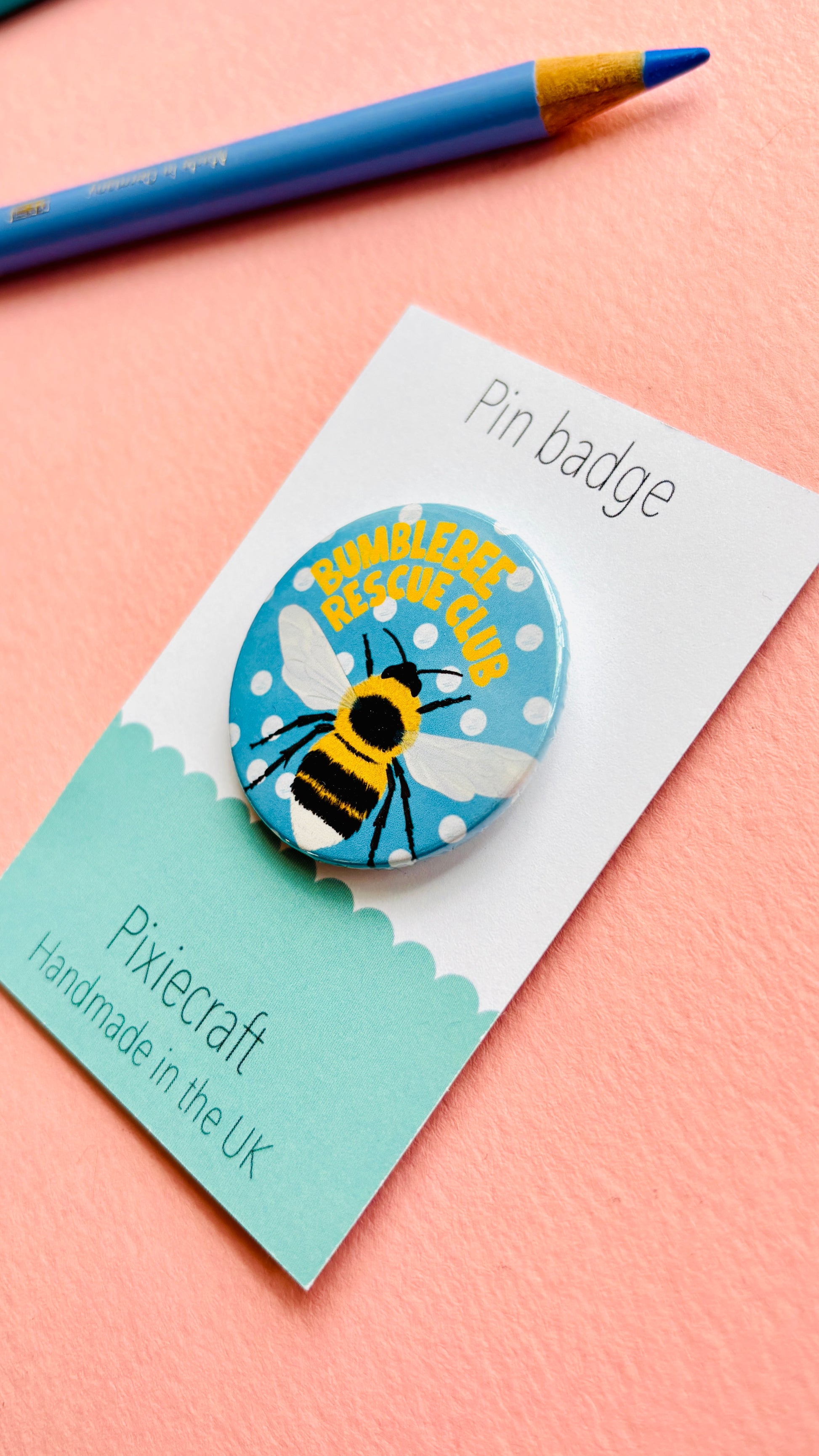 Bee pin badge that reads bumblebee rescue club. Great gift for nature lovers, stocking fillers, beekeeping gifts