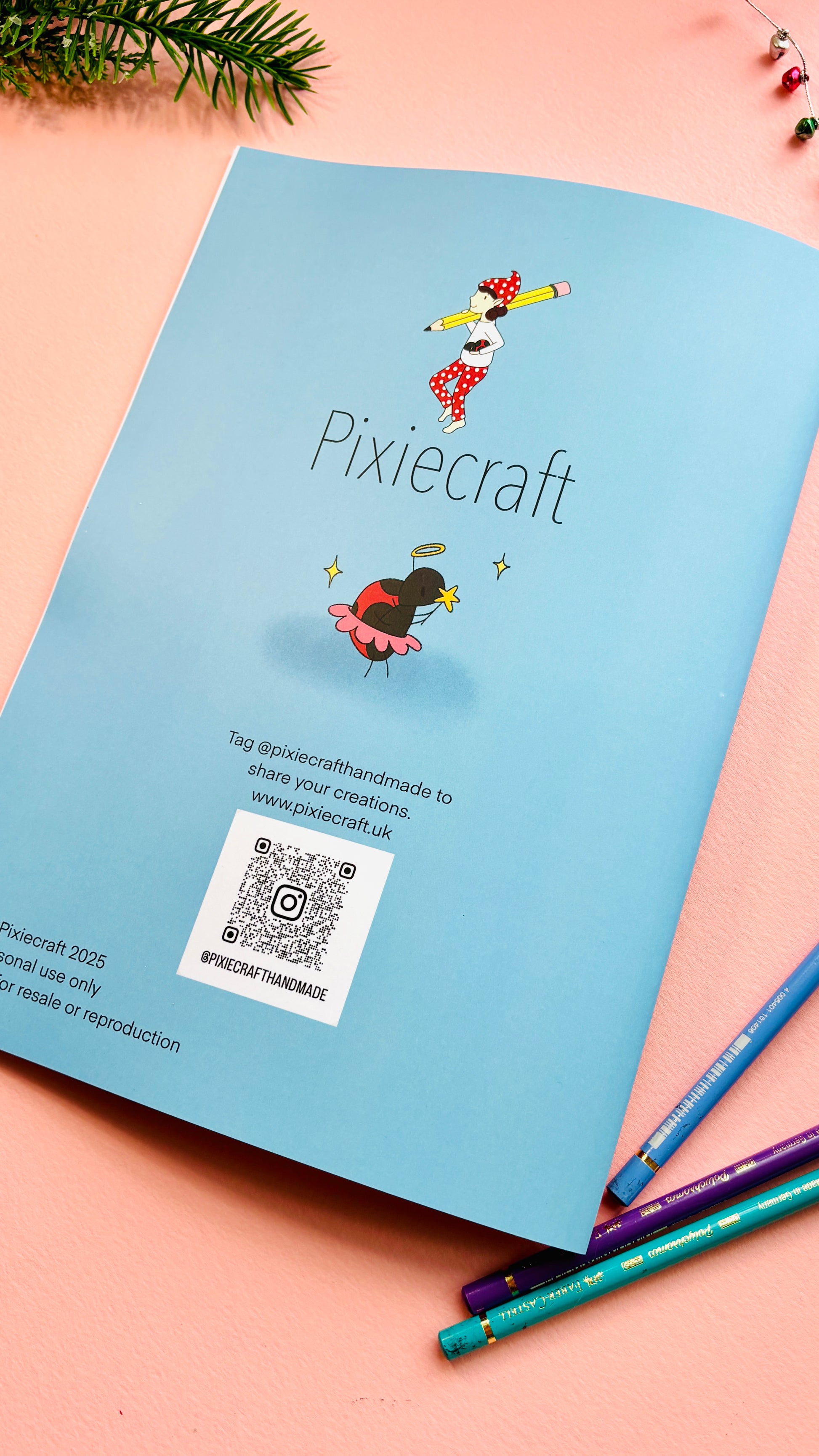 Woodland Christmas colouring book gift — festive forest animal colouring pages for kids, families, and nature lovers